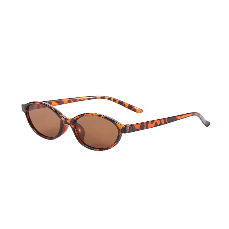 แว่นกันแดดทรงรีเล็กสำหรับผู้หญ - Designer Sunglasses บทวิจารณ์และราคา
