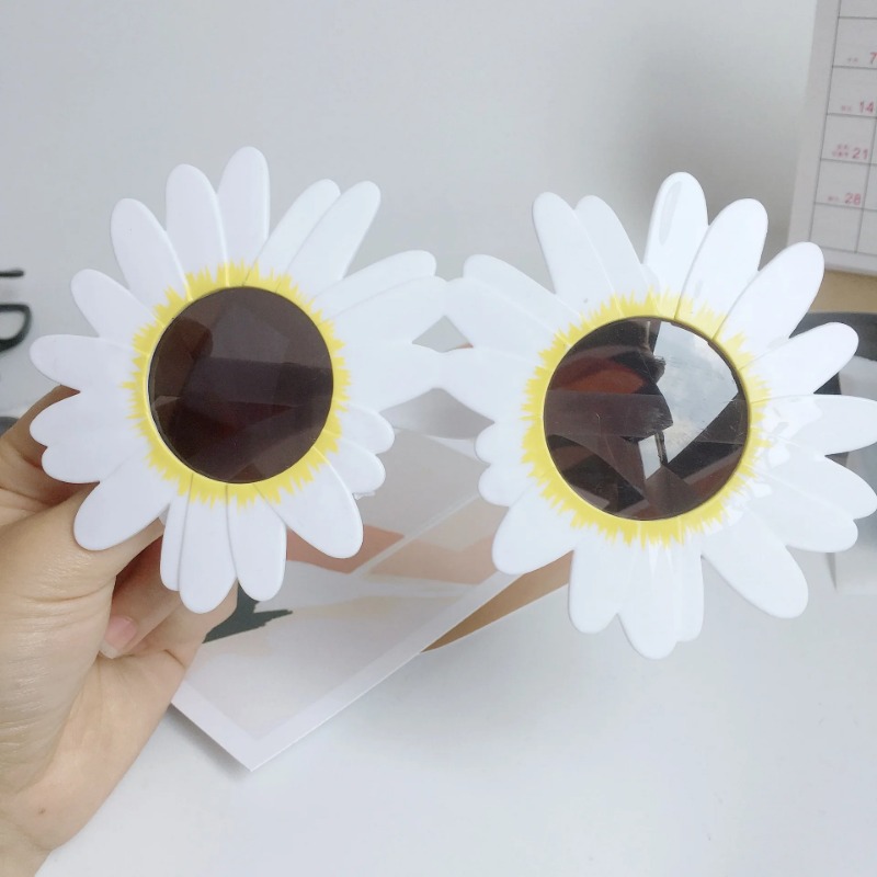 แว่นกันแดดทรงดอกทานตะวัน แว่นต - Sunglasses Uv400 บทวิจารณ์และราคา