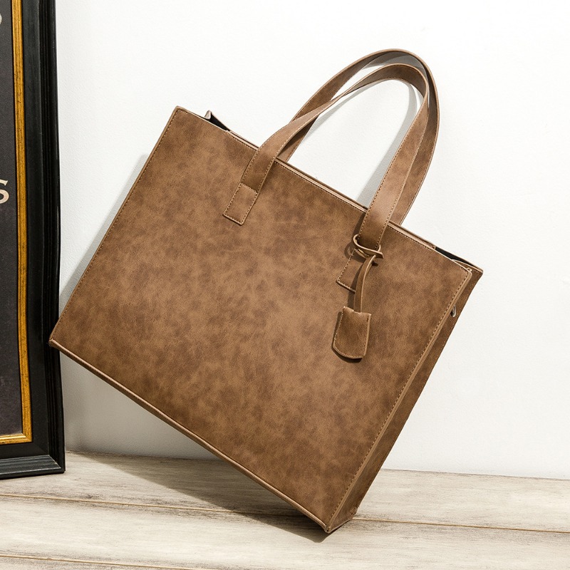 กระเป๋าถือผู้ชายแบบใหม่ปี 2026 - Leather Briefcase บทวิจารณ์และราคา