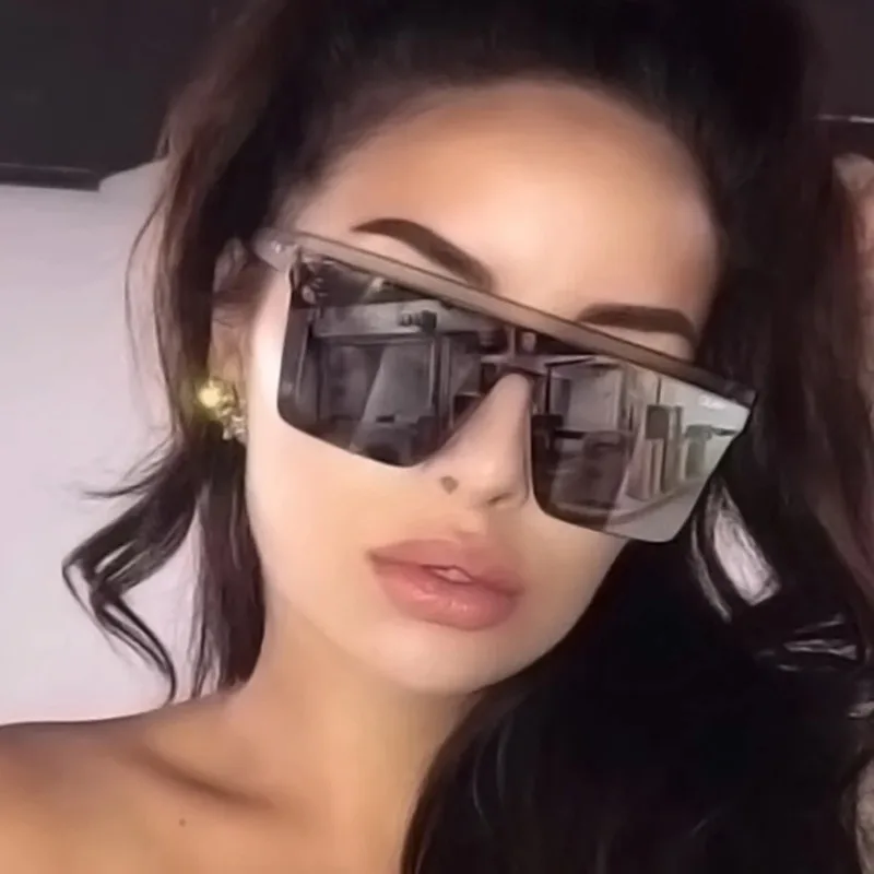 แว่นกันแดดแบรนด์ดีไซน์สี่เหลี่ - Designer Sunglasses บทวิจารณ์และราคา
