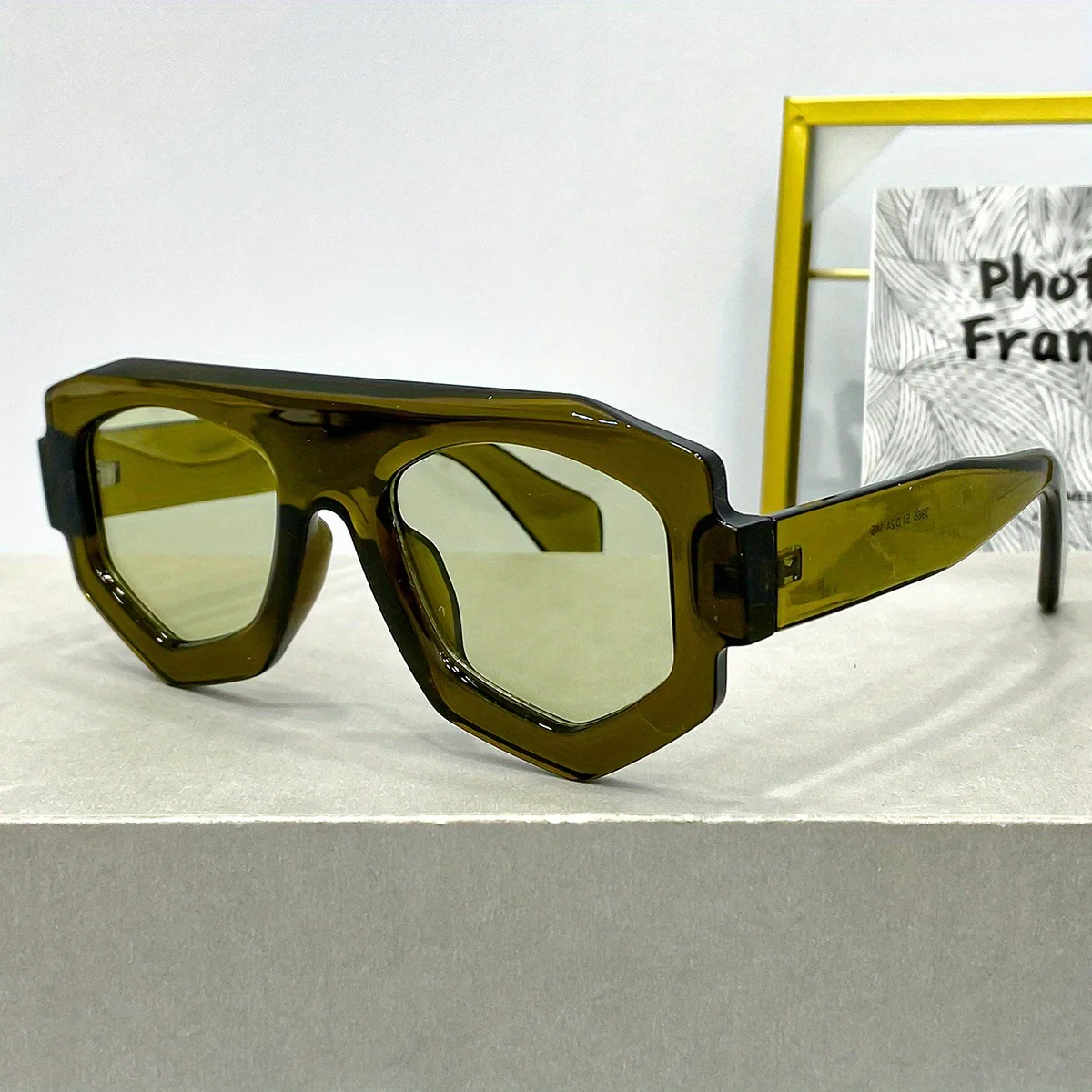 แว่นกันแดดกรอบใหญ่ดีไซน์ไม่ซ้ำ - Sunglasses Uv400 บทวิจารณ์และราคา