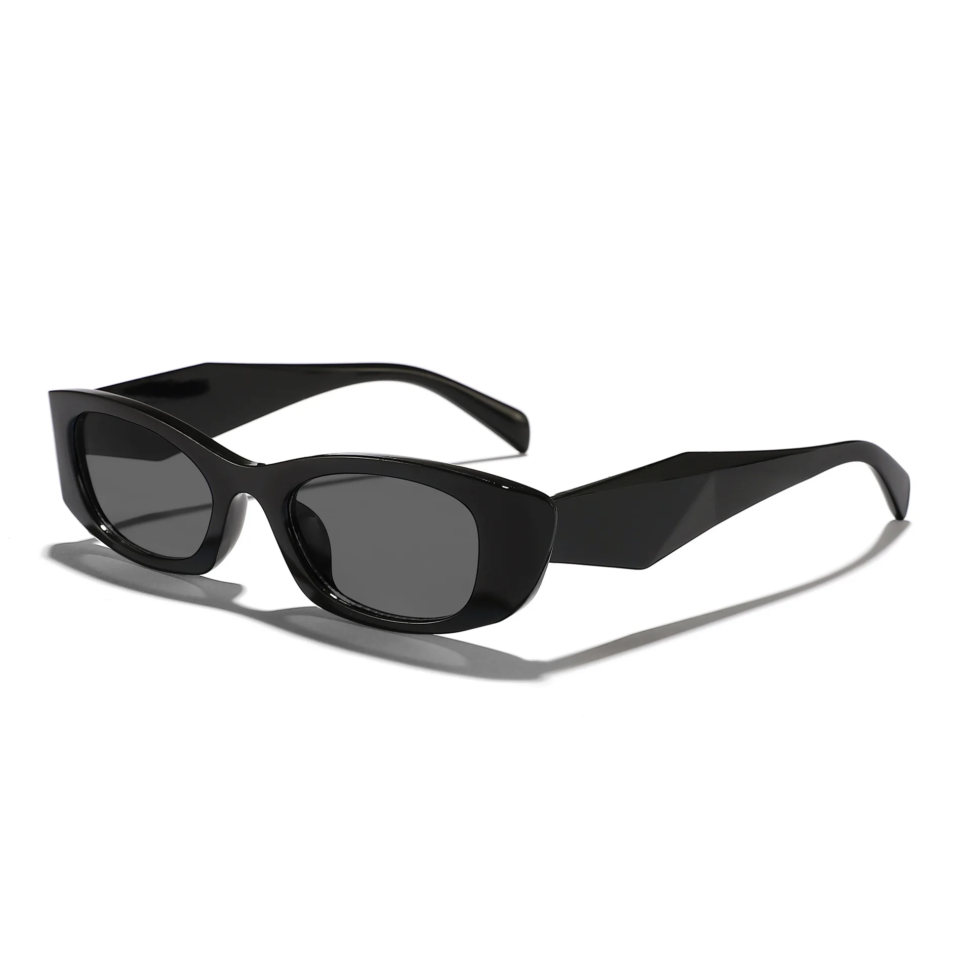 แว่นกันแดดทรงสี่เหลี่ยมเล็กสไต - Designer Sunglasses บทวิจารณ์และราคา