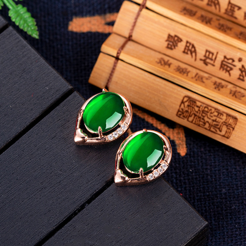 ต่างหูหยกธรรมชาติรูปดอกไม้หินต - Gold Plated Jewelry บทวิจารณ์และราคา